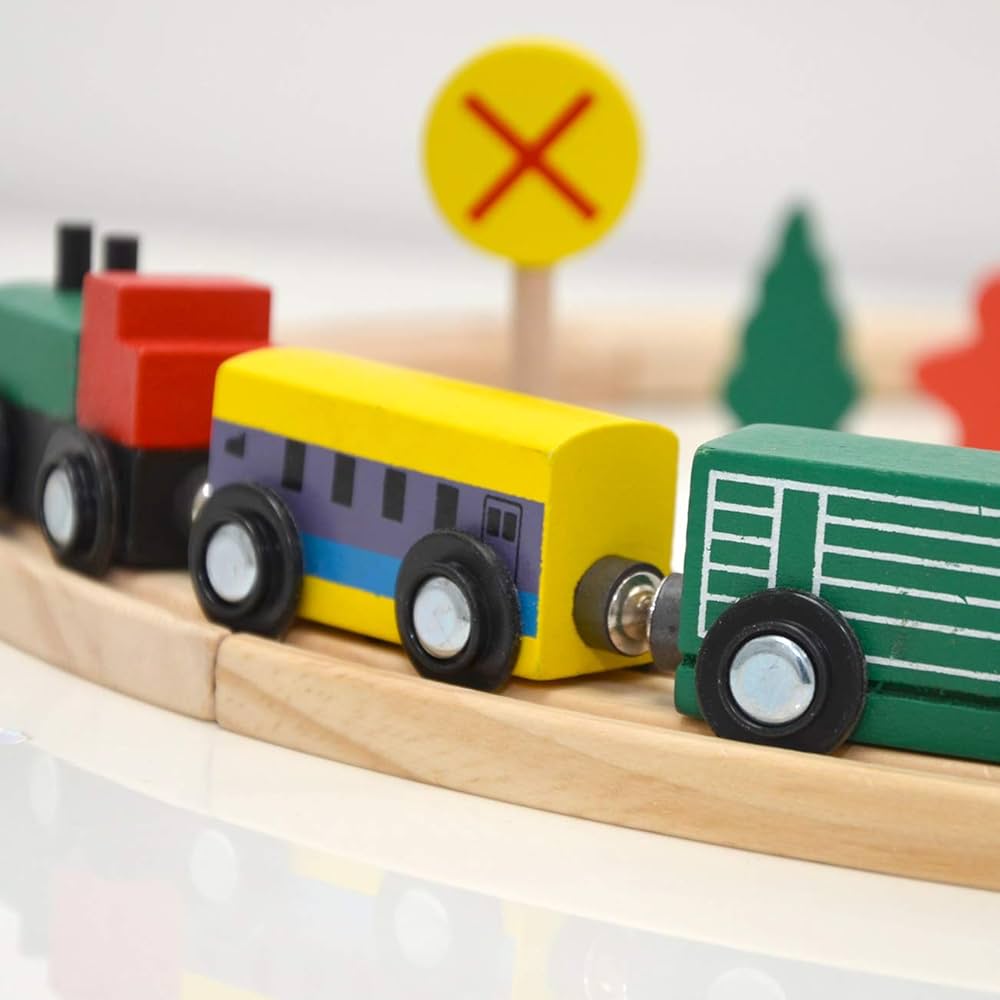 Circuit de Train Électrique en Bois avec Rails et Accessoires – Electric Train Tracks – Image 2